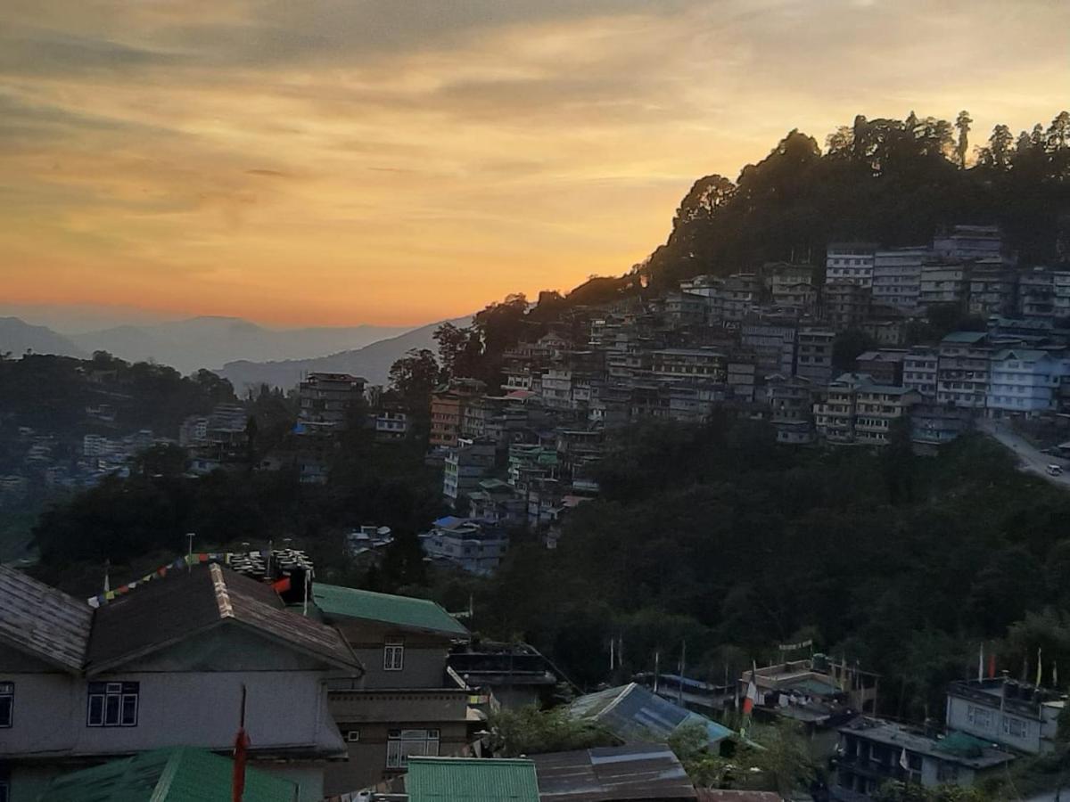 Hotel Zingkham Residency Gangtok Exterior foto